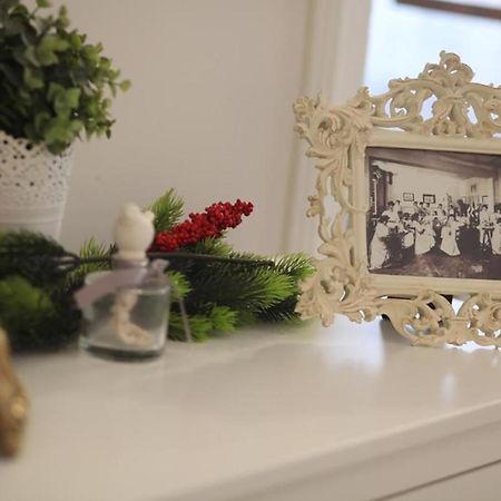 Vintage Apartment At Basilica Budapest Kültér fotó