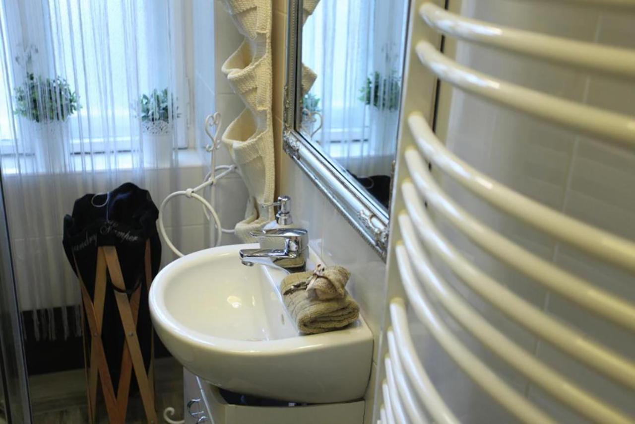 Vintage Apartment At Basilica Budapest Kültér fotó