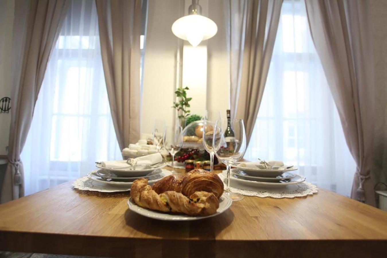 Vintage Apartment At Basilica Budapest Kültér fotó